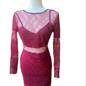 Topshop Burgundy cut out Lace Size 6